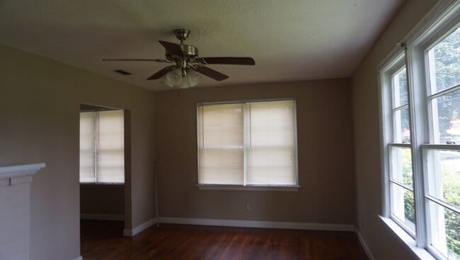 Photo - 406COLL Unit 406A