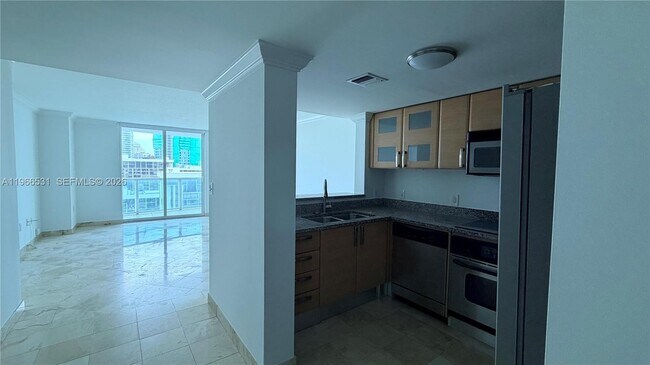 Photo - 2101 Brickell Ave Unit 2202