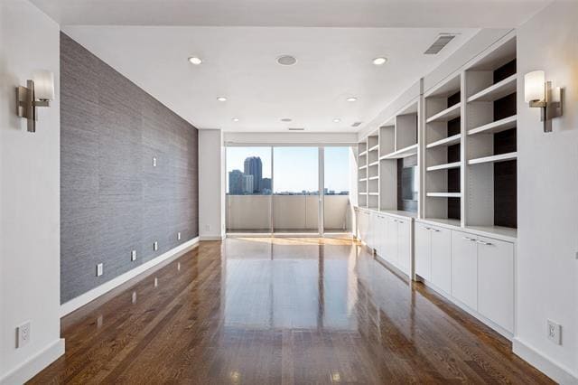 Building Photo - 3601 Turtle Creek Blvd Unit 1105