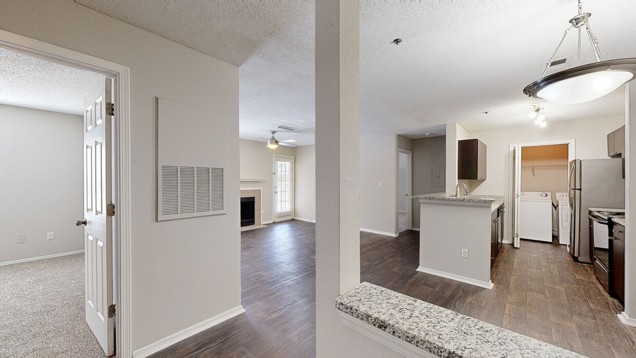 Photo - Clairmont Reserve Apartment Homes