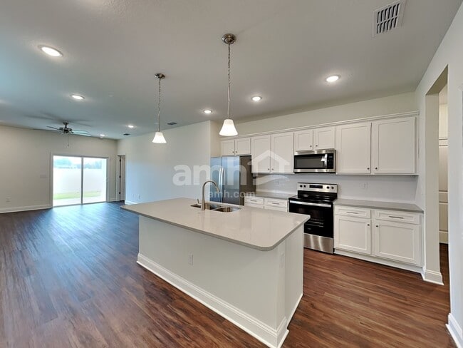 Photo - 42 Elcano Ln