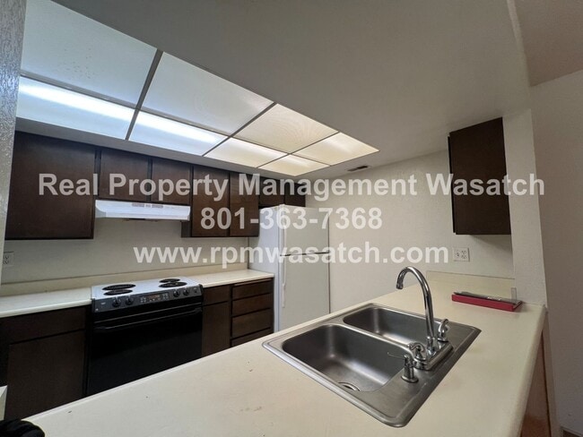 Photo - Check out this Great 2 Bedroom 1 Bathroom Condo near downtown Salt Lake!