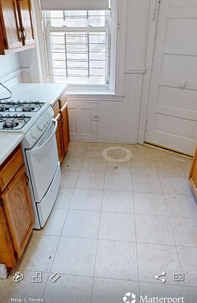 Photo - 145 Englewood Ave Unit 2