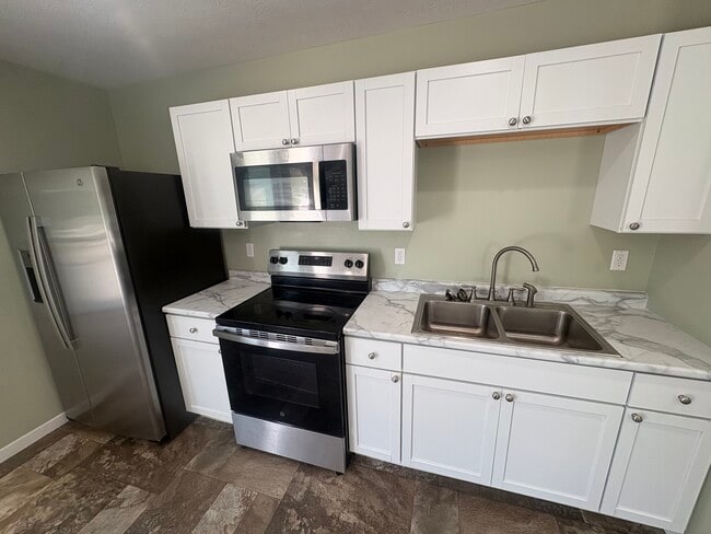 Photo - 60 9th St NW Unit 5