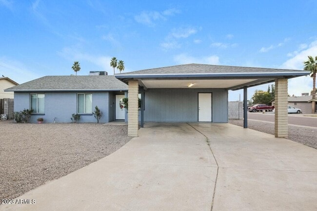 Photo - 9601 N 55th Dr House