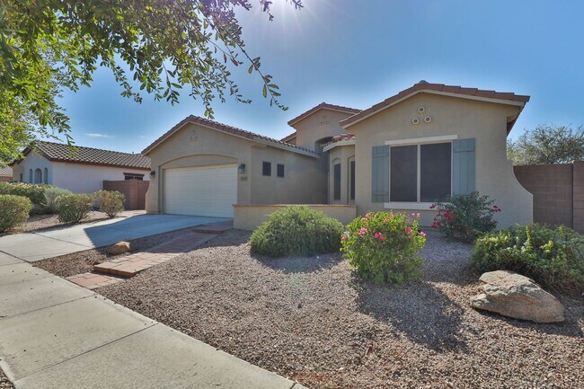 Photo - **Beautiful Home in Gilbert, AZ**