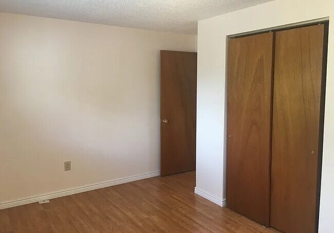 Photo - 748 Bunyan Ct