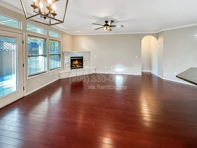 Photo - 9259 W Olivia St