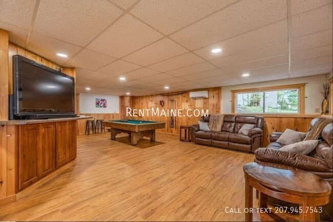 Photo - 10 Sand Beach Ln