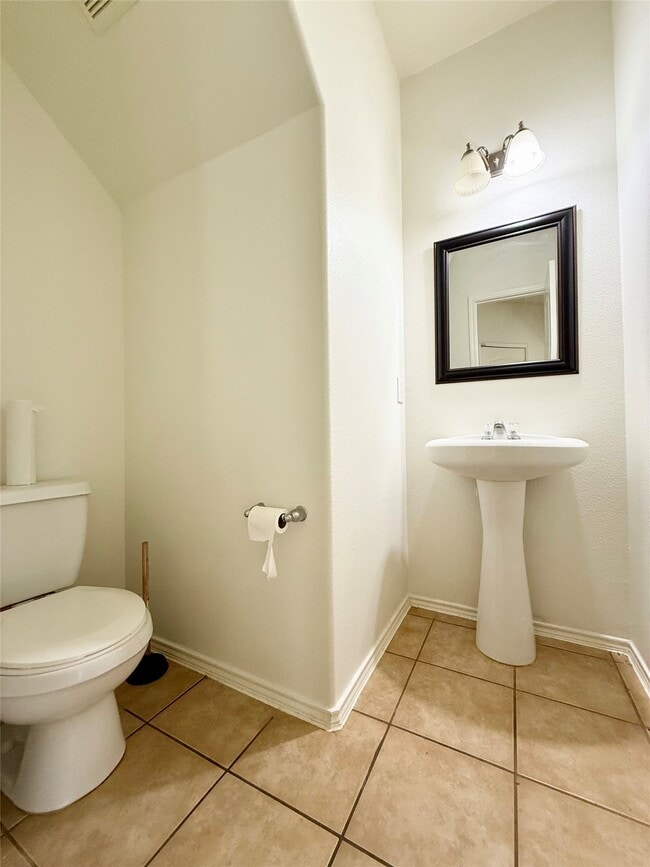 Photo - 24623 Colonial Maple Dr