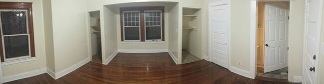 Building Photo - 1628 W 24th St Unit Apartment for rent
