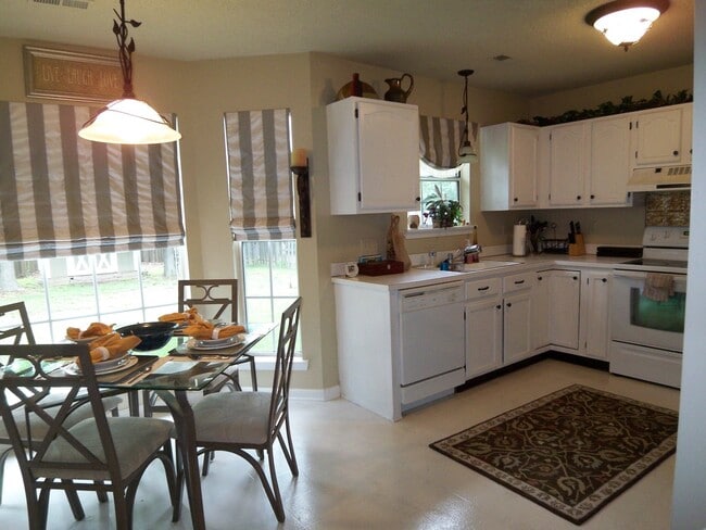 Photo - 6010 Kenmore Ln