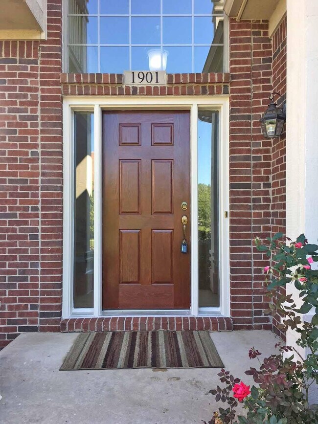 Photo - 1901 Chicory Ridge