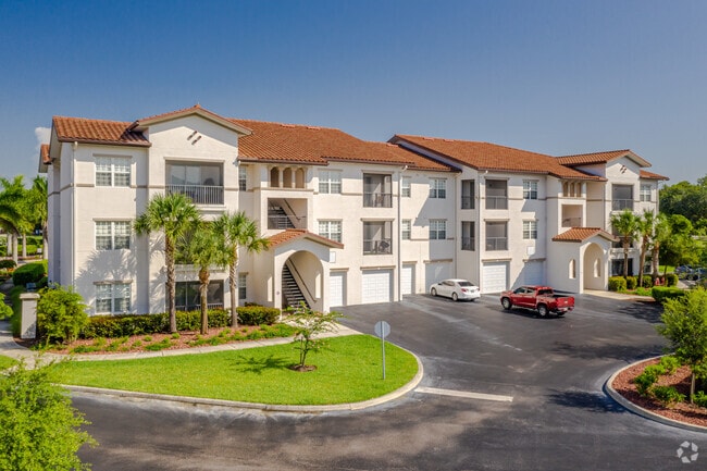 Building Photo - Aster at Lely Resort