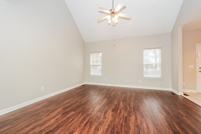 Photo - 1501 Teresa Ln