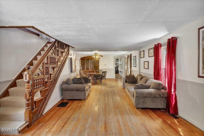 68 Marvin St