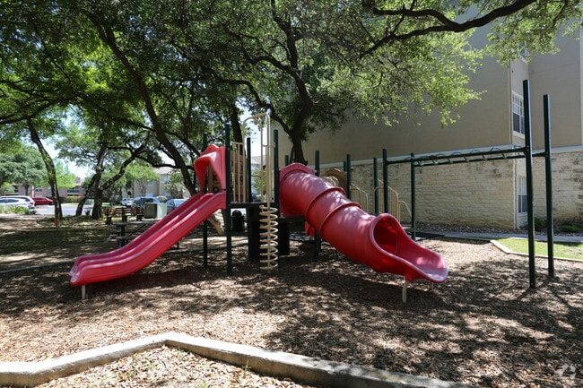 Photo - Summit at Salado Creek