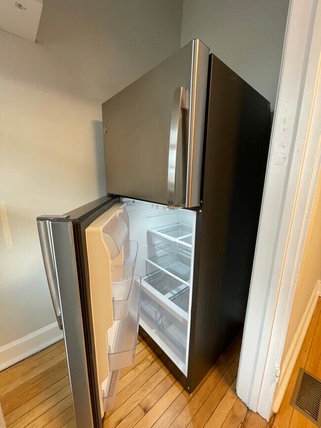 Photo - 1955 W Sunnyside Ave Unidad 2