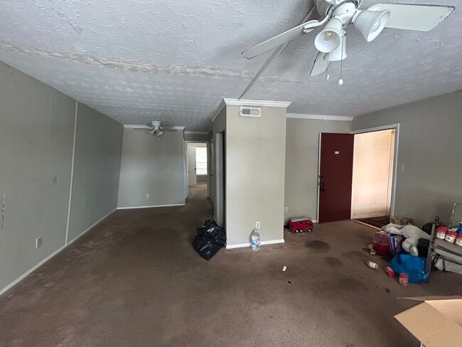 Building Photo - Affordable and Cozy 1 Bed 1 Bath Condo