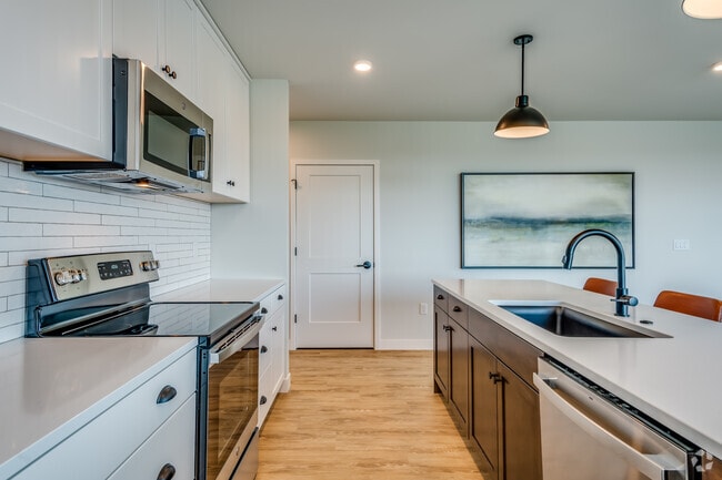 2-BR-2-BA-1386SF