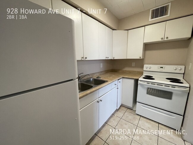 Photo - SPACIOUS 2 BED/1BATH IN CENTRAL WINDSOR + HYDRO Unité 7
