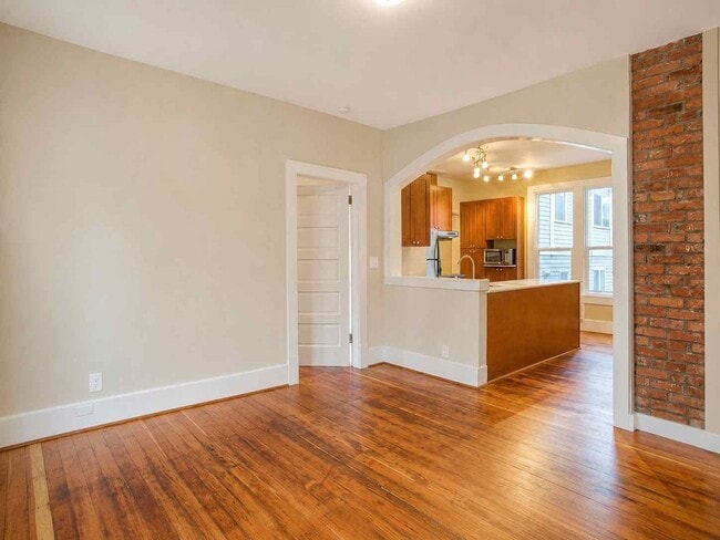 Photo - Top-Floor 3bed/1bath Duplex Unit in Cherry Hill! Unit 164