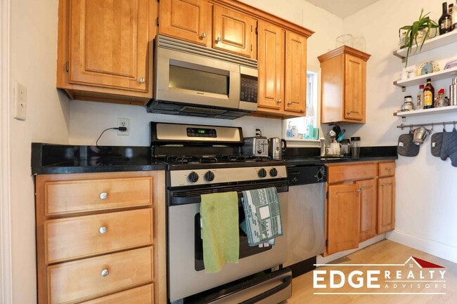 Photo - 109 Bolton St Unidad 1