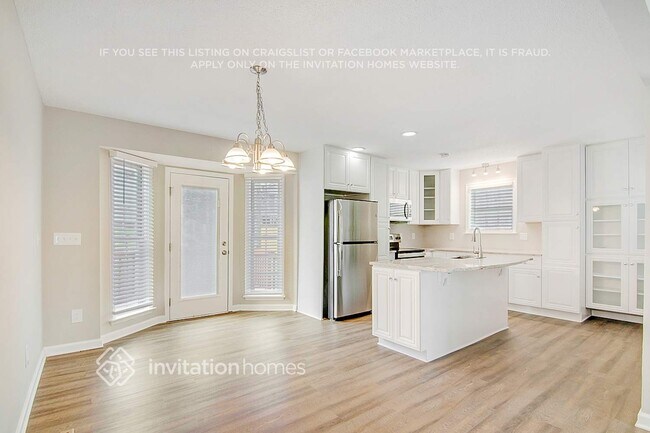 Photo - 201 Zircon Ln