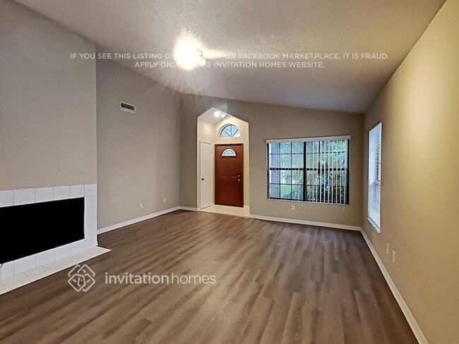 Photo - 1453 Hyde Park Dr