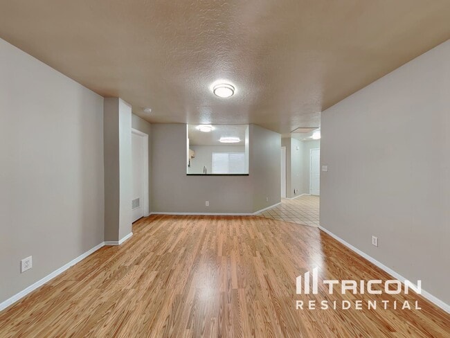 Photo - 3033 Winston Meadows Dr NE