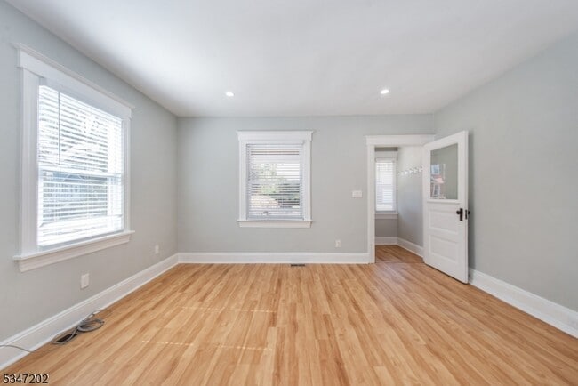 Photo - 46 Dunnell Rd
