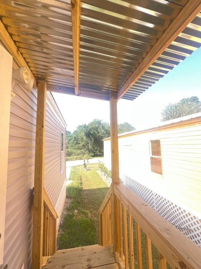 Photo - 1201 Schley St