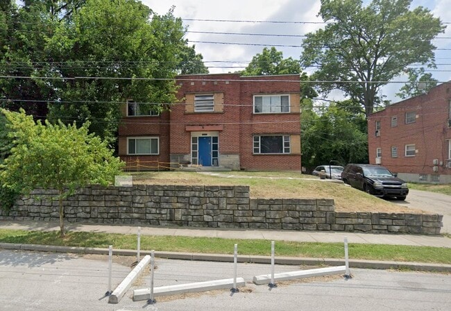 Building Photo - 1921 W North Bend Rd Unit 2