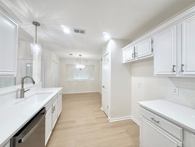 Photo - 236 Almond Dr