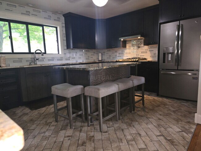 Photo - 8733 Whittaker Rd