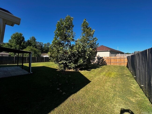 Photo - 1915 Auburn Hills Dr