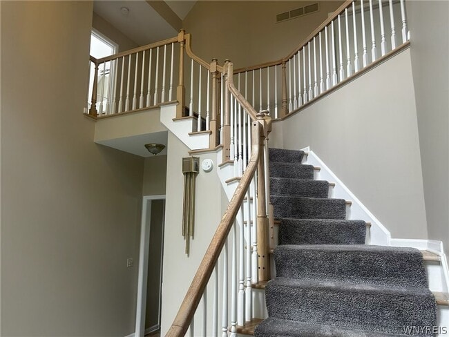 Photo - 125 Hobnail Dr