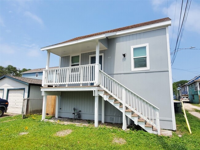 Building Photo - 1412 22nd St Rental