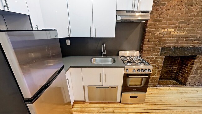 Photo - 203 Chrystie Street