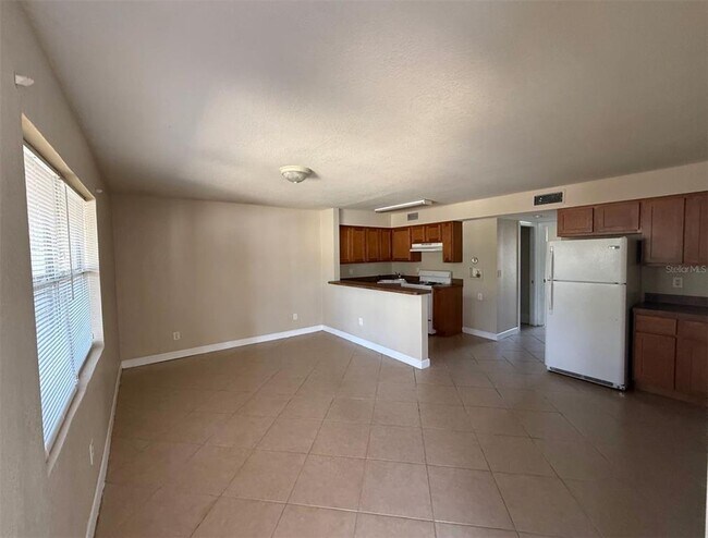 117 N Evergreen Ave Unit 102
