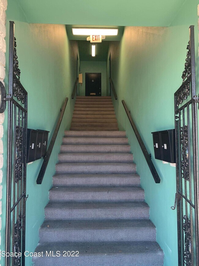 275 Magnolia Ave Unit 9