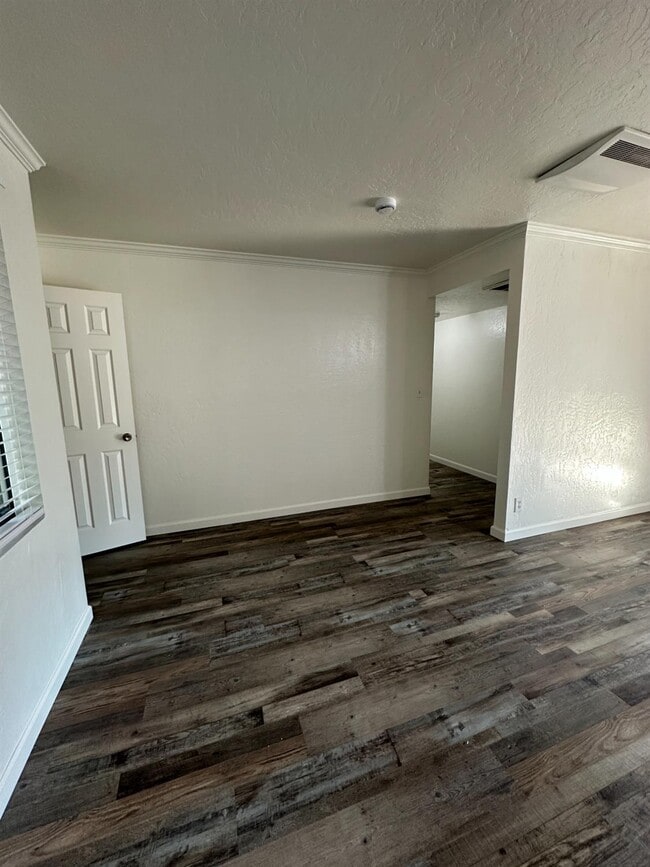 Photo - 440 N Homsy Ave