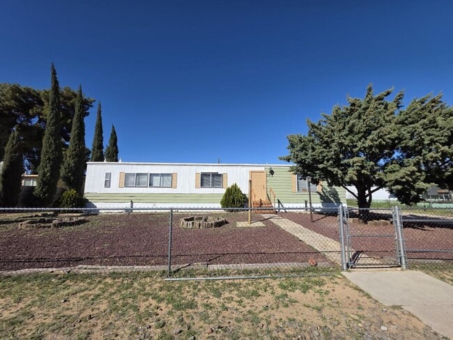 Building Photo - 1175 E Ames Ave