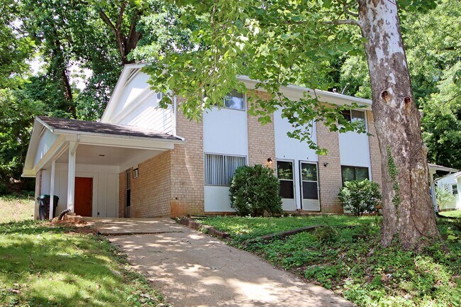 Photo - Dog-Friendly Duplex Near Shops at Stonefield
