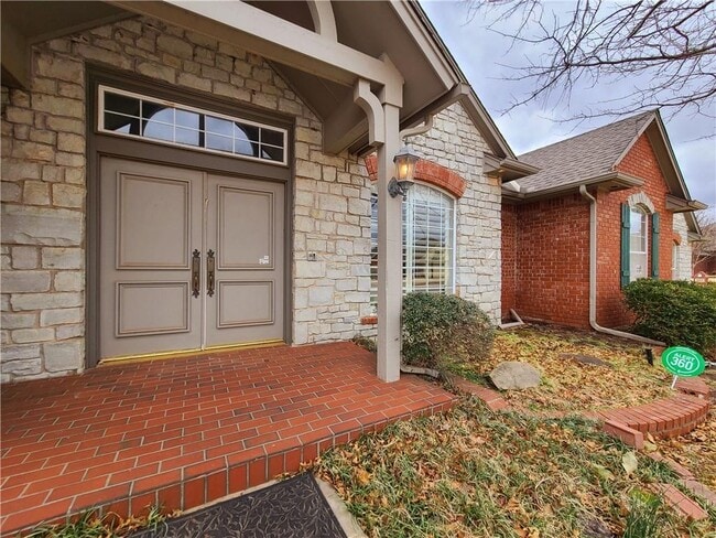 Photo - 5604 NW 106th St