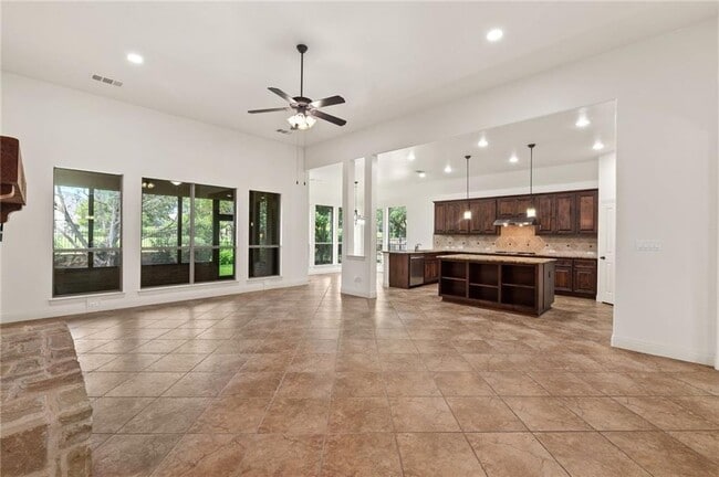 Photo - 4609 Mont Blanc Dr House
