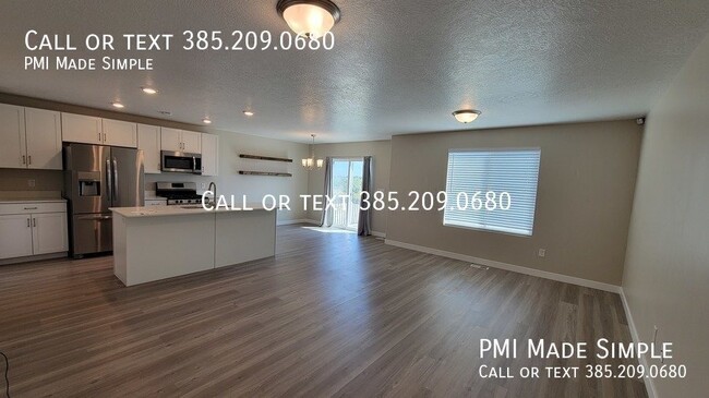 Photo - 328 Grassland Dr