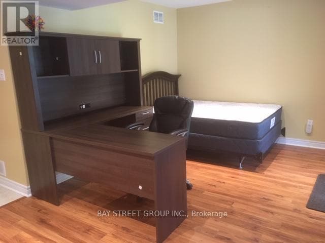 Photo - 67 Amberhill Way
