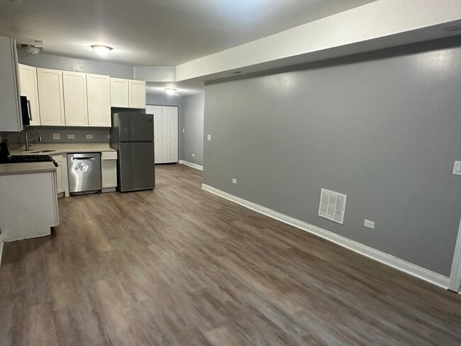 Photo - 1523 S Karlov Ave