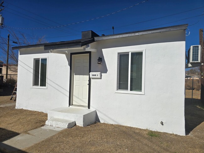 MOJAVE, CA , Charming 1-Bedroom, 1-Bathroo... - MOJAVE, CA , Charming 1-Bedroom, 1-Bathroo... House